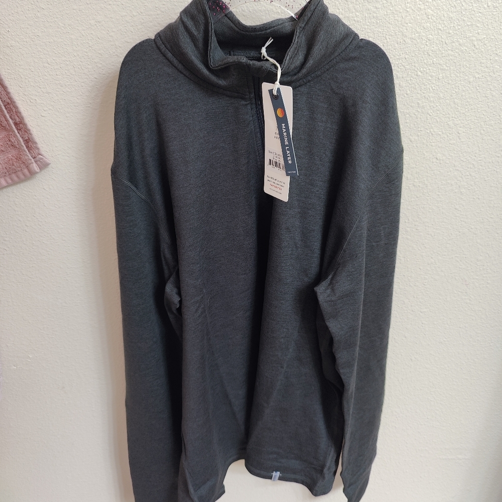 Brand new with tags Marine Layer 1/4 zip in charcoal.